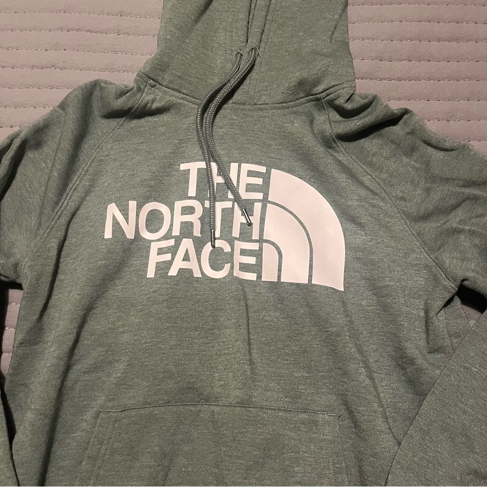 Brand New Green North Face Sweater Hoodie